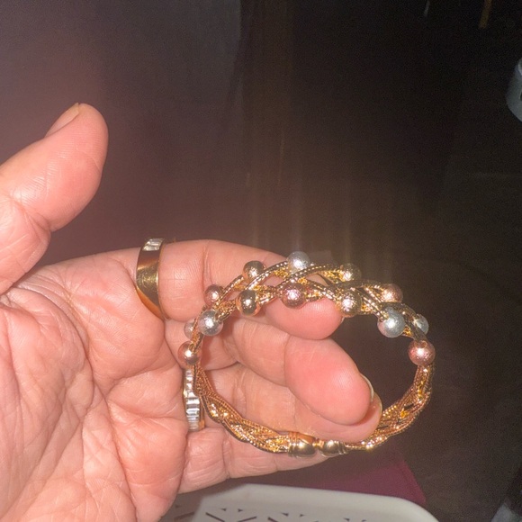 Oro Laminado Jewelry - 3 toner Elegant Gold and Silver Women's Bracelet